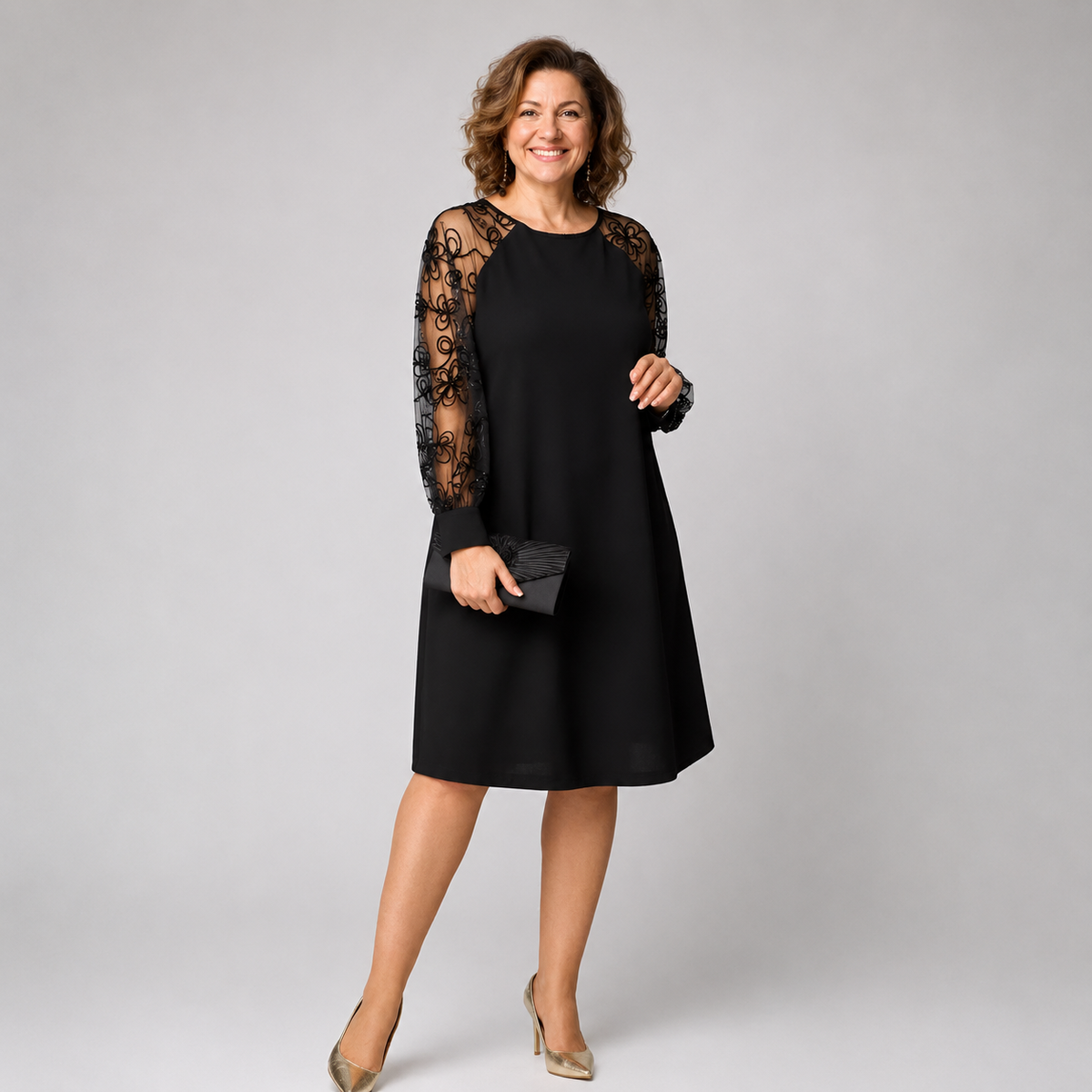Amira | Chic Lace-Sleeve Dress