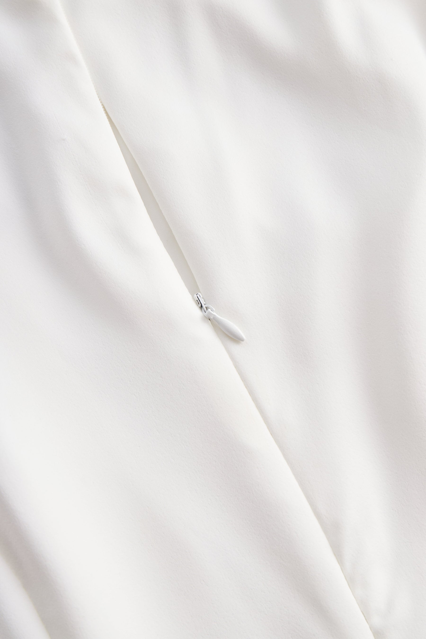 Elegant Sleeveless A-Line Midi Dress